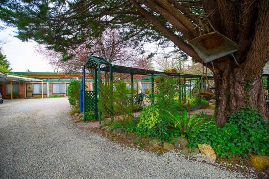 Carawatha Gardens Villa Bright Oda fotoğraf