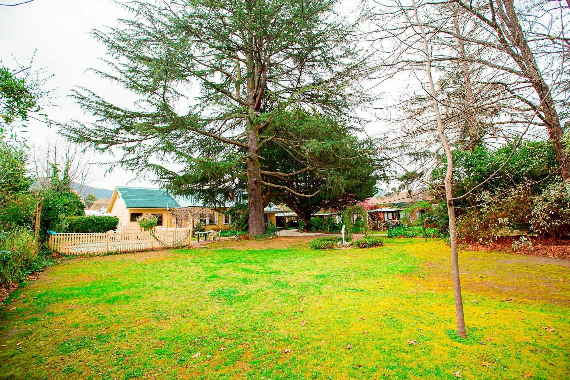 Carawatha Gardens Villa Bright Dış mekan fotoğraf